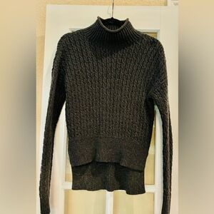Women’s winter sweater size small